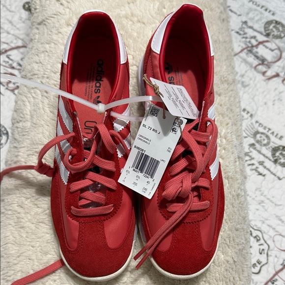 Adidas SL 72 Red and White Shoes - Picture 3 of 6